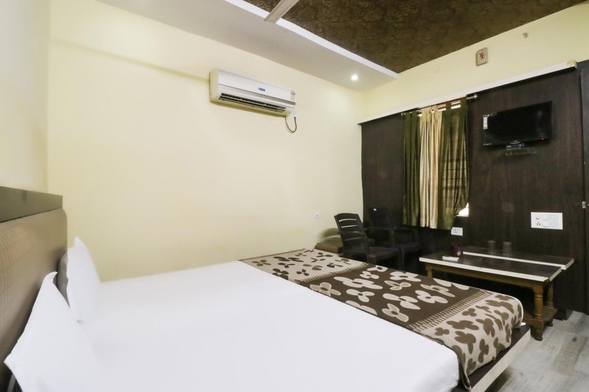 Spot On Hotel Monu Rāipur Eksteriør bilde