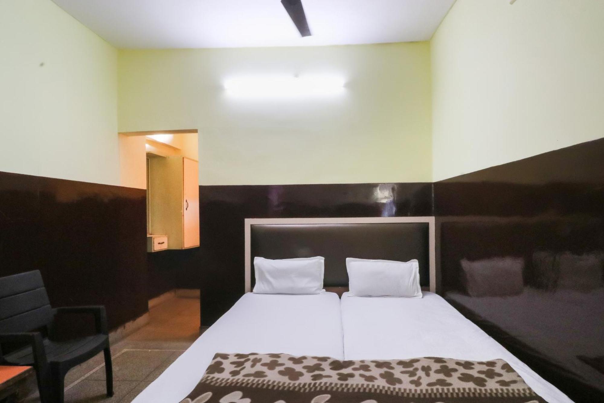 Spot On Hotel Monu Rāipur Eksteriør bilde